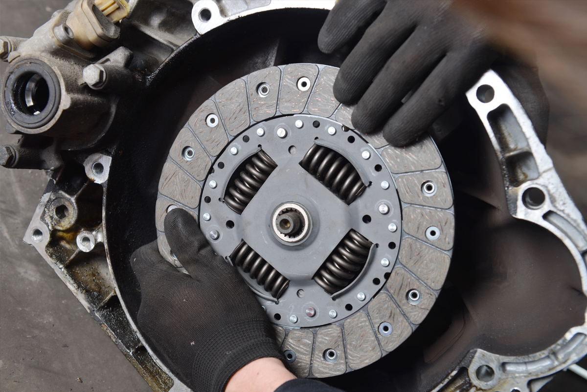 Clutch Replacement in Warsaw, IN - Global Auto Inc