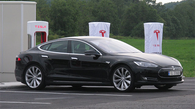 Tesla Repair and Service in Warsaw, IN - Global Auto Inc